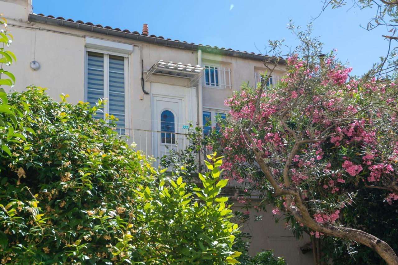 شقة Le Pandora, Proche Tour Magne, Parking Et Terrasse نيم المظهر الخارجي الصورة